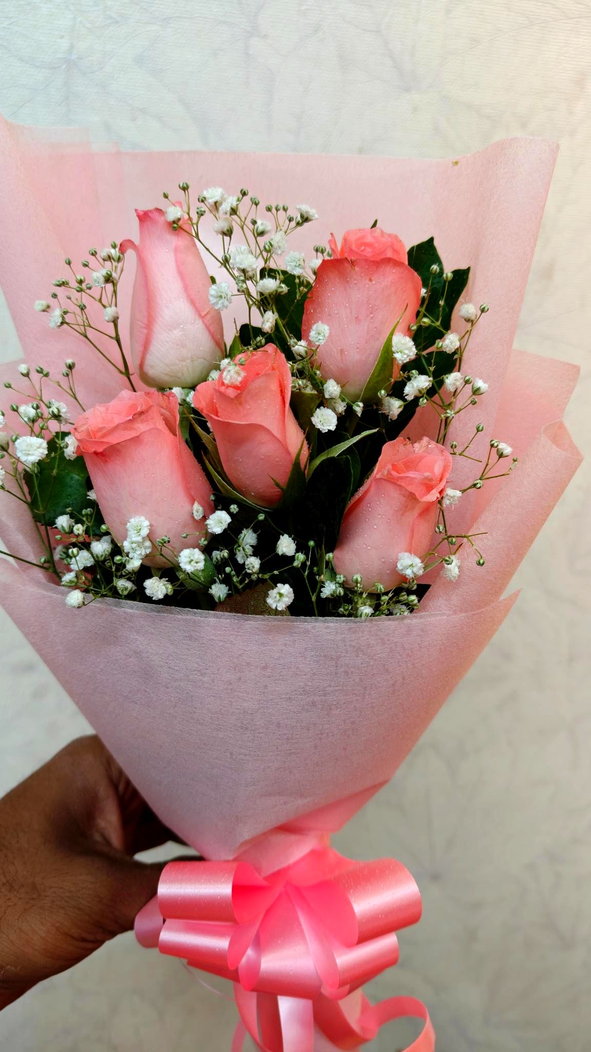 Light pink roses bouquet
