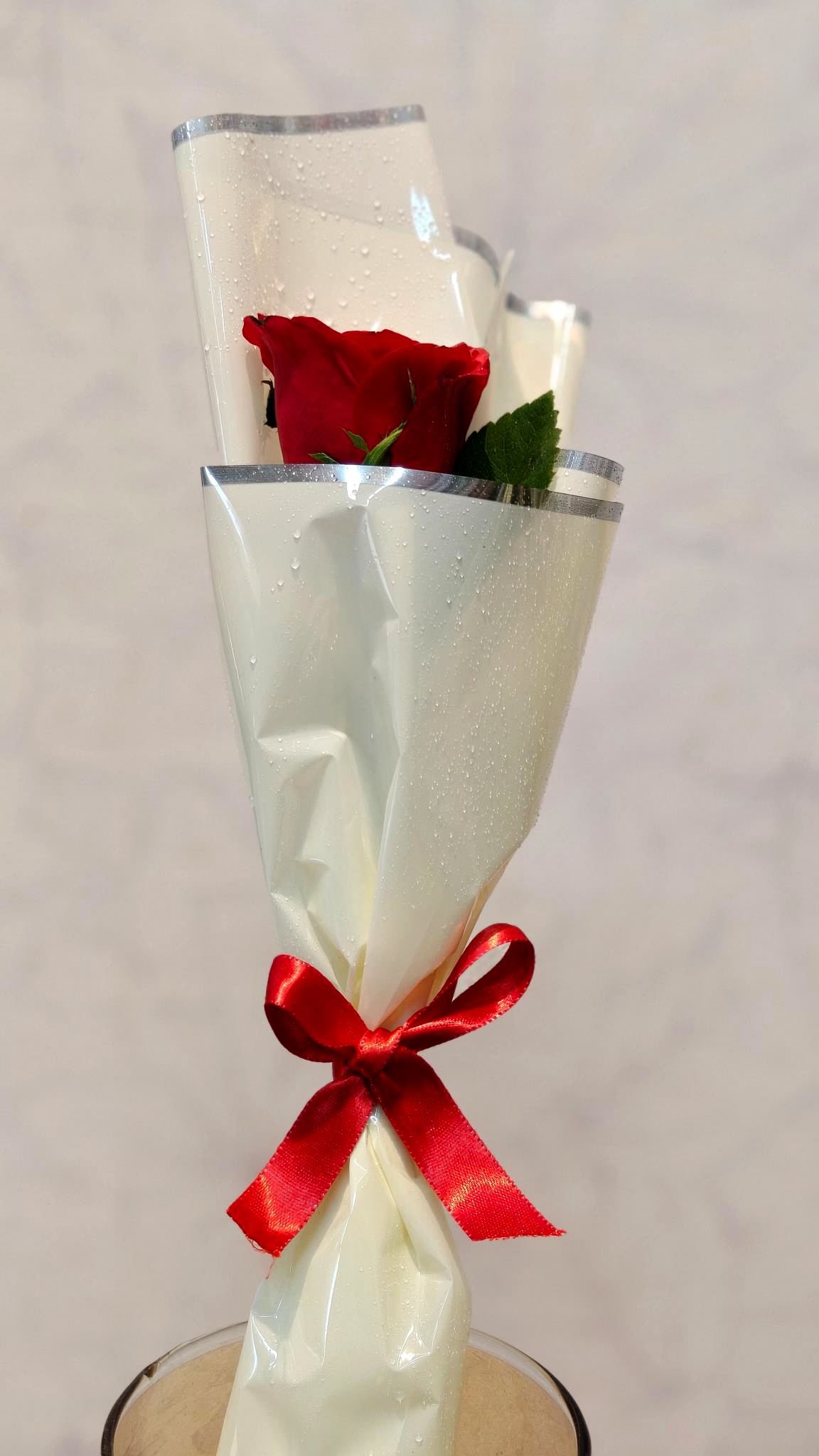 Single roses korean packing
