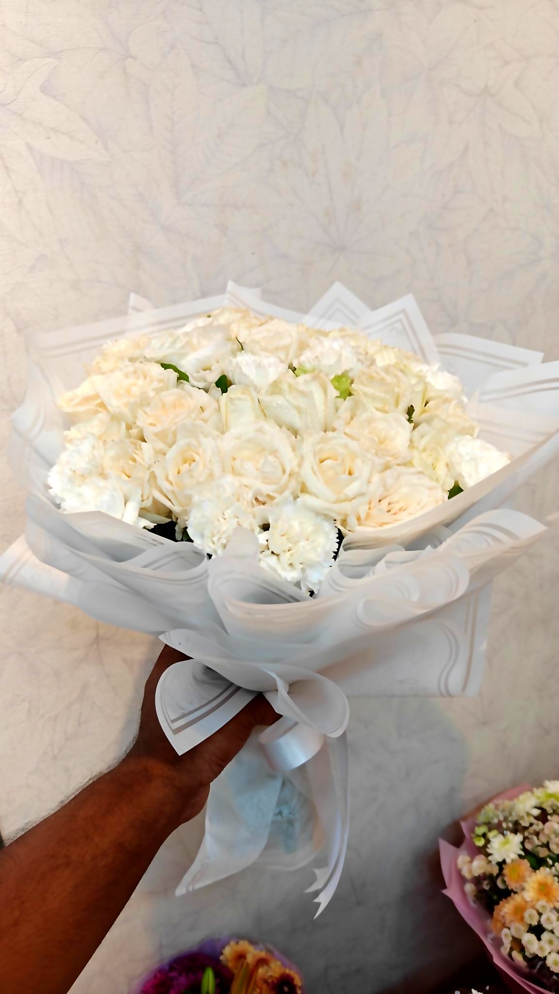 Roses and carnation mix bouquet